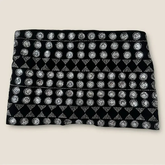 Zara | Black Velvet and Sequin Beaded Mini Skirt | Size M, NWT - Picture 6 of 7